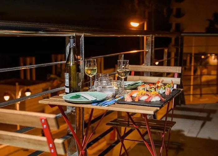 Preciado Con Vistas Frontales Al Mar *