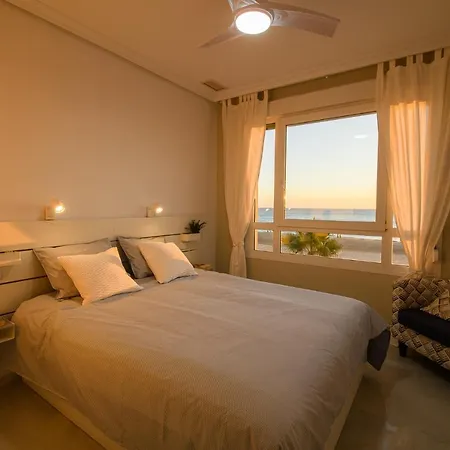 Apartment Preciado Con Vistas Frontales Al Mar Cadiz