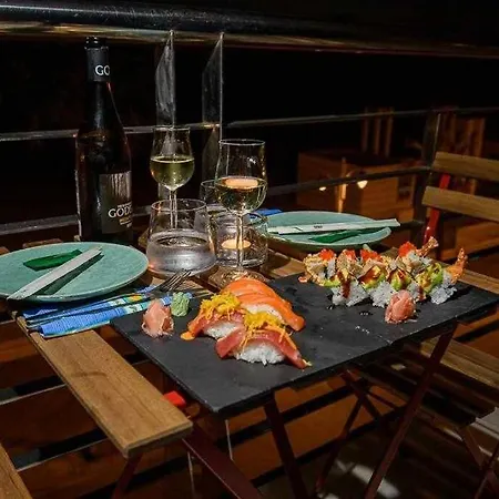 Preciado Con Vistas Frontales Al Mar * 加的斯