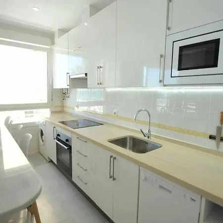 Preciado Con Vistas Frontales Al Mar 加的斯