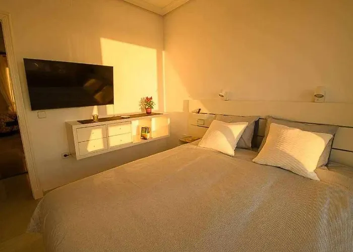 Preciado Con Vistas Frontales Al Mar *